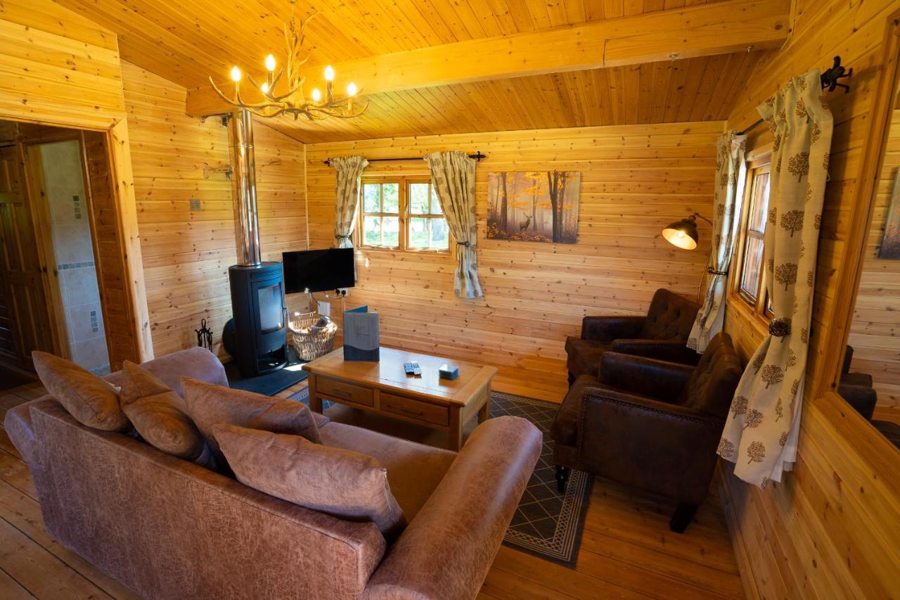 Wall Eden Farm - Luxury Log Cabins And Glamping Highbridge Ngoại thất bức ảnh