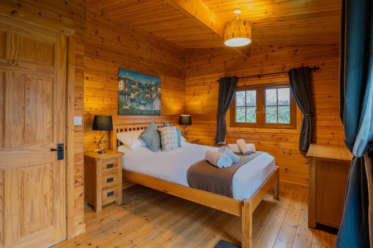 Wall Eden Farm - Luxury Log Cabins And Glamping Highbridge Ngoại thất bức ảnh